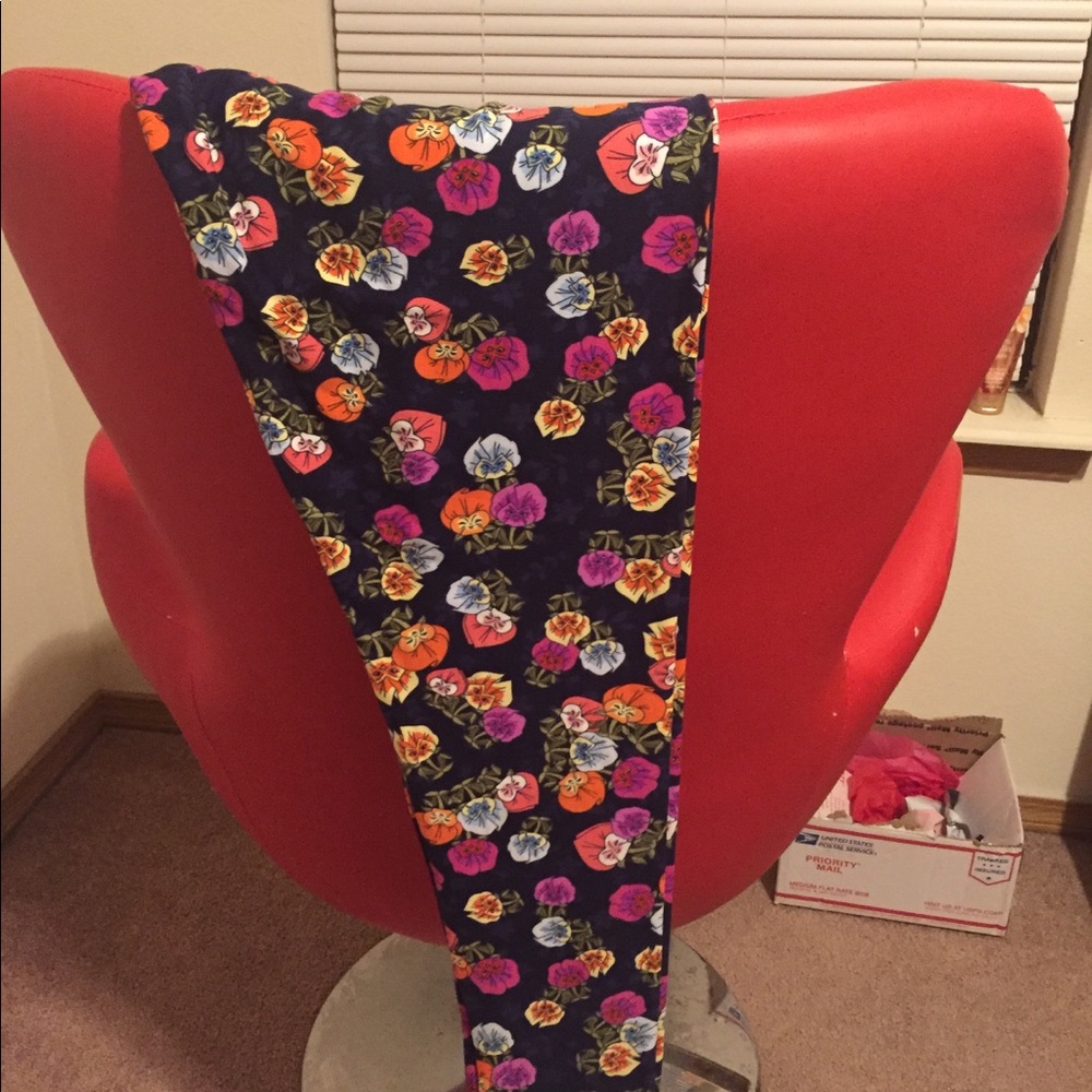 Brand new LuLaRoe leggings